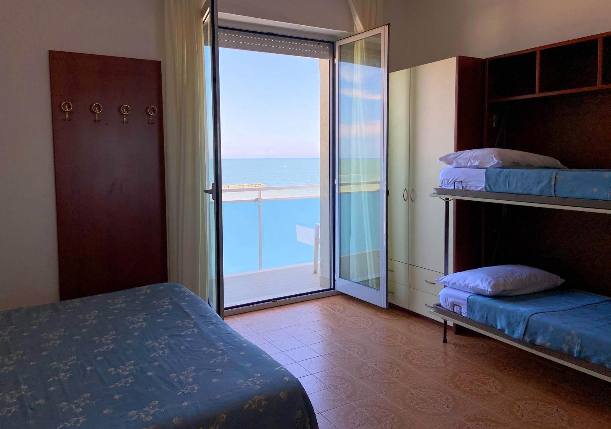 Hotel Sayonara Senigallia Luaran gambar