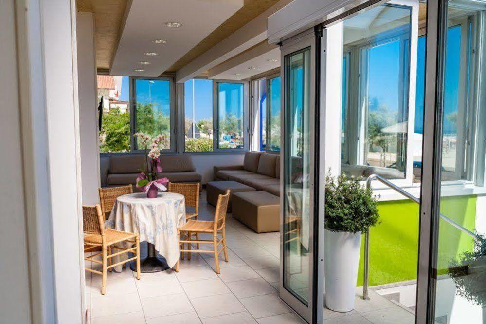 Hotel Sayonara Senigallia Luaran gambar
